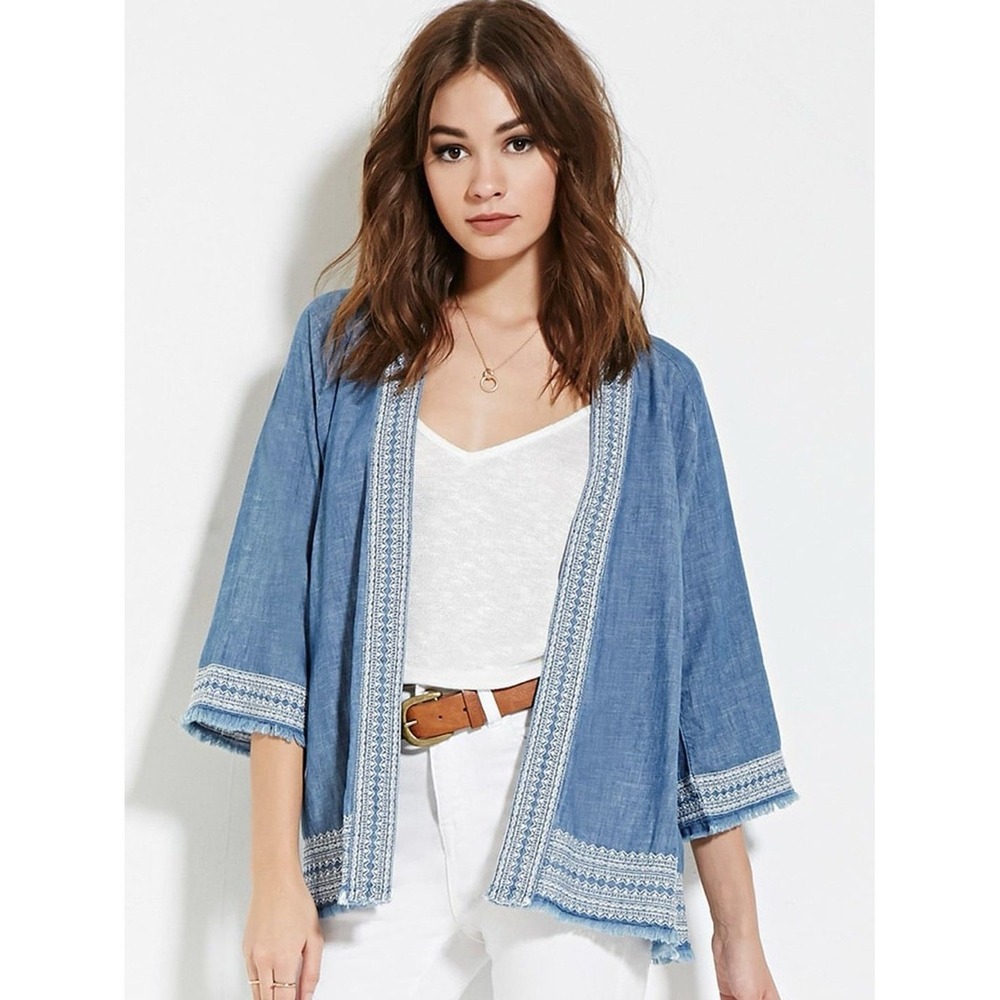 Forever 21 Embroidered Chambray Kimono Cardigan Boho Blue Small Fringed Hem